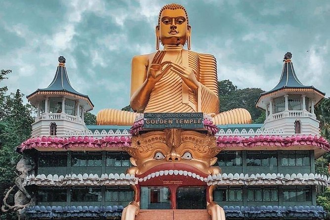 08 - Day Classic Tour with English speaking drive and Private luxury vehicles - Day 1: Colombo airport to Sigiriya country