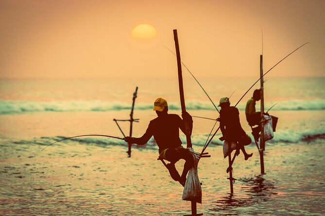 09 Days in Sri lanka - Major Attractions - The Kandy to Ella train is beautiful, but long