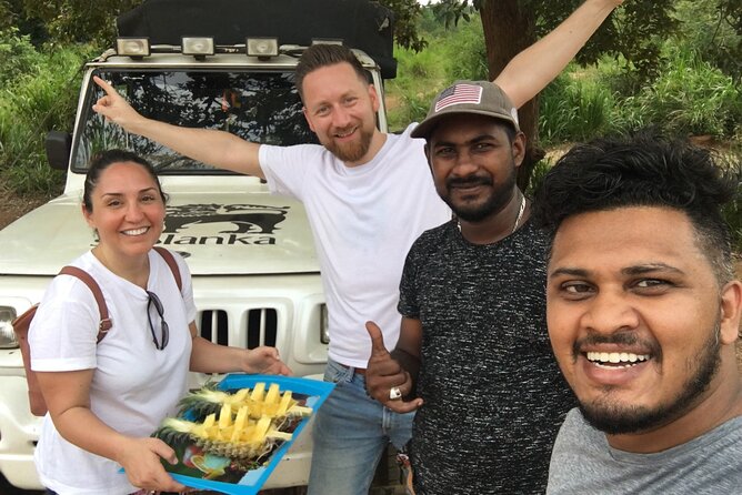 10-Day Sri Lanka Escape – Culture, Wildlife & 3 stars Hotels - From the south coast to Colombo by boat and road