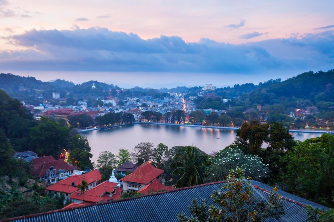 3 Days Tour to Kandy Nuwara Eliya & Sigiriya from Colombo - Overnight arrangements and what to expect