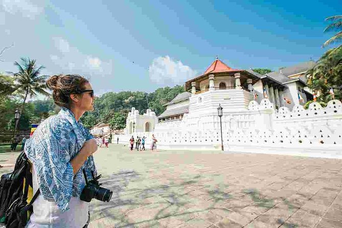6-Day Sri Lanka Heritage Private Tour - The final morning at Negombo Beach
