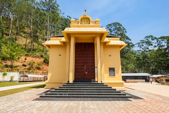 6 Days Private Vehicle with English Speaking Chauffeur - Day 4: Sigiriya Rock and the cave temples of Dambulla