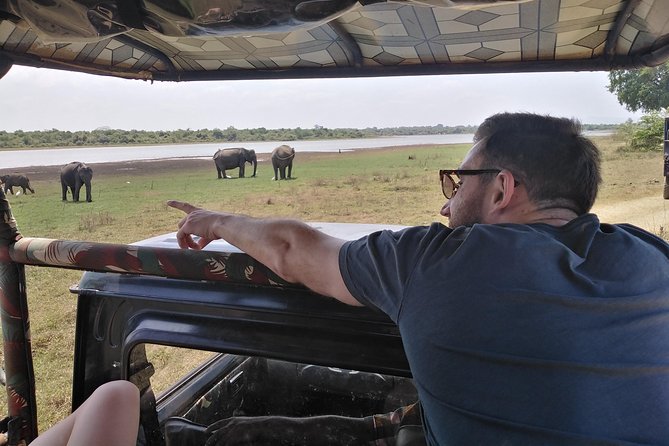 A Udawalawa Park safari, Tour from Colombo/Galle- (All inclusive) - Leaving Colombo at 7:00 am
