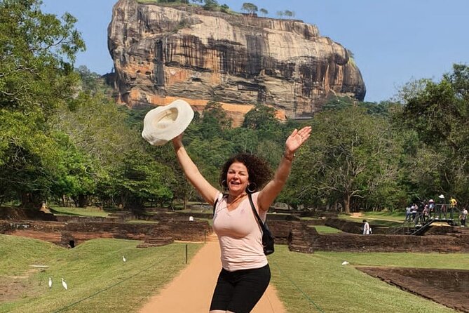 All Inclusive Sigiriya and Dambulla Private Day Tour from Colombo - Who should book this day trip