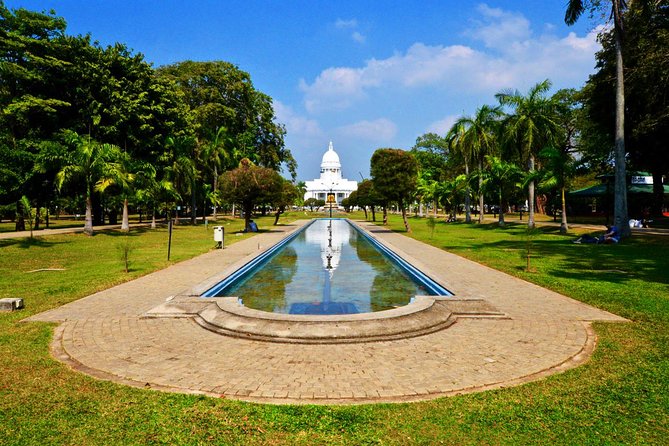 Colombo City Drive by Bookingmart Holidays Pvt Ltd - National Museum: the best place to begin