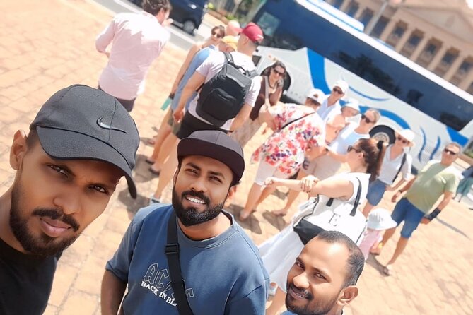 Colombo City Highlights Bus Tour - Key points before you book