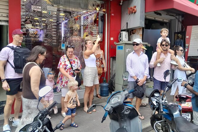 Colombo City Highlights Bus Tour - Fort shows Colombo’s historic commercial side