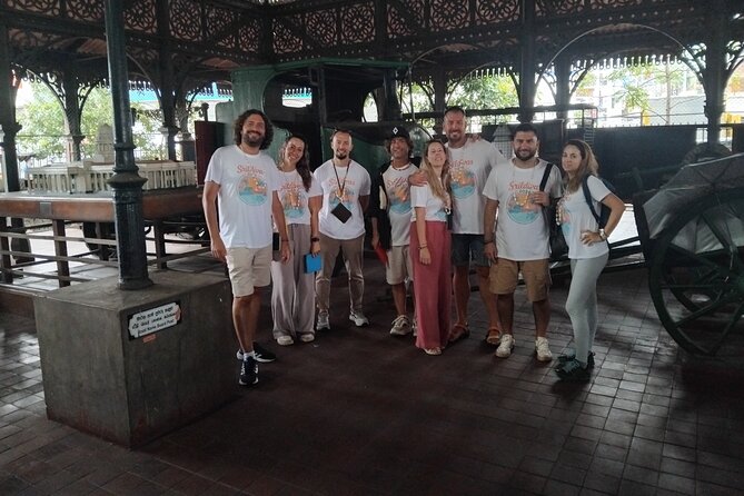 Colombo City Highlights Bus Tour - Pettah puts you close to everyday Colombo