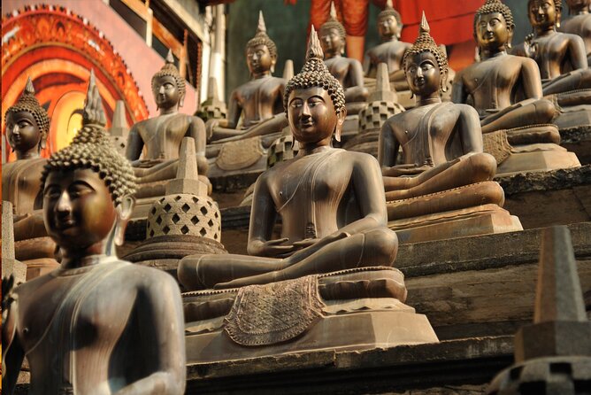Colombo city tour by car ( Private ) - Dutch Hospital, the Secretariat, and Galle Face Green