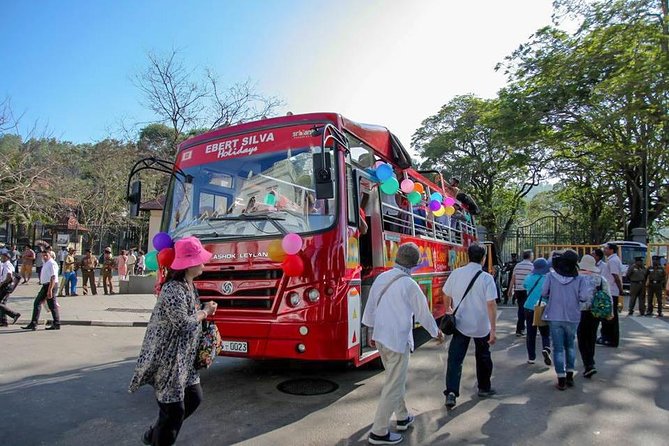 Colombo City Tour by Open-Deck Bus - Starting at Galle Face Green