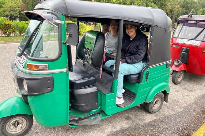 Colombo City Tour By Tuk Tuk (Include Lunch)Morning & Evening - Key points before you book