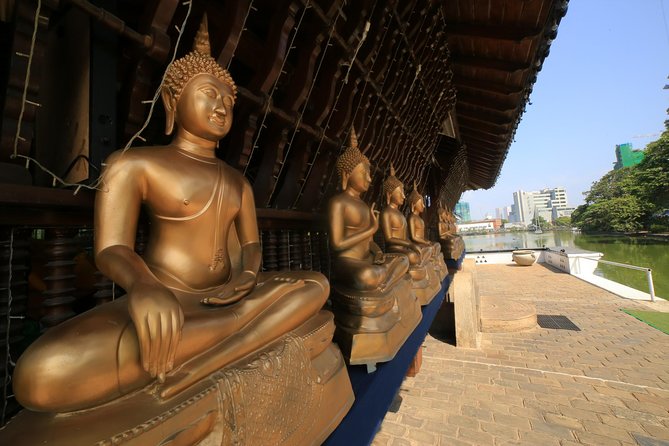 Colombo City Tour (small group with pickup from Cruise ship) - Seema Malakaya Temple on Lake Beira