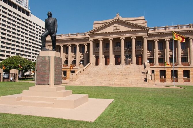 Colombo City Tour With Historical Places ( All Inclusive ) - Why this four-hour tour works as a Colombo introduction
