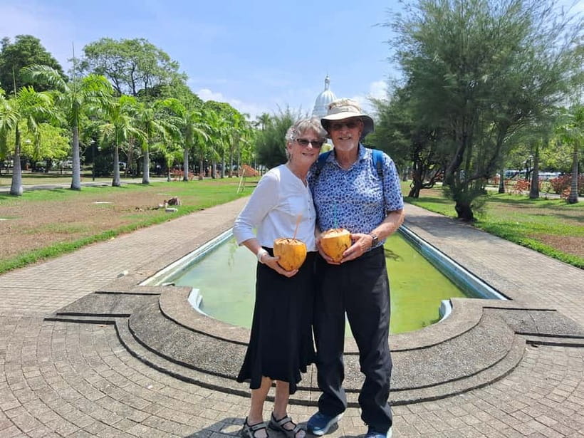 Colombo Heritage &Culture City Tour by Tuk Tuk ALL INCLUSIVE - Independence Square and the Old Parliament