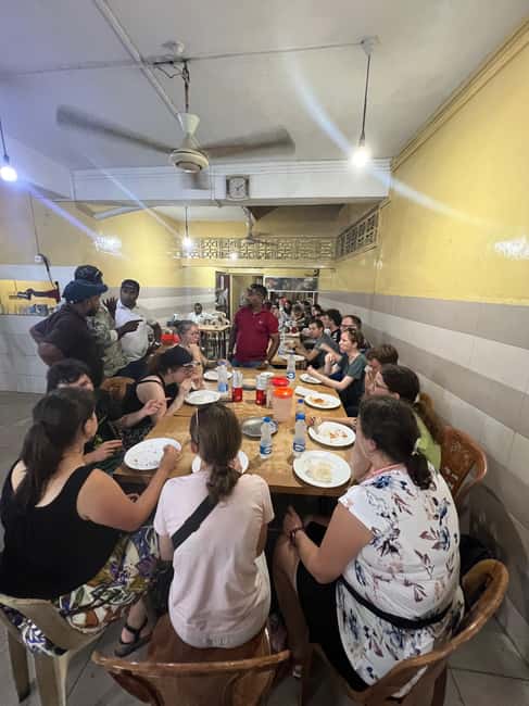 Colombo: Local Food Tour & Sightseeing by Tuk-Tuk with Meals - A tuk-tuk introduction to Colombo’s food culture