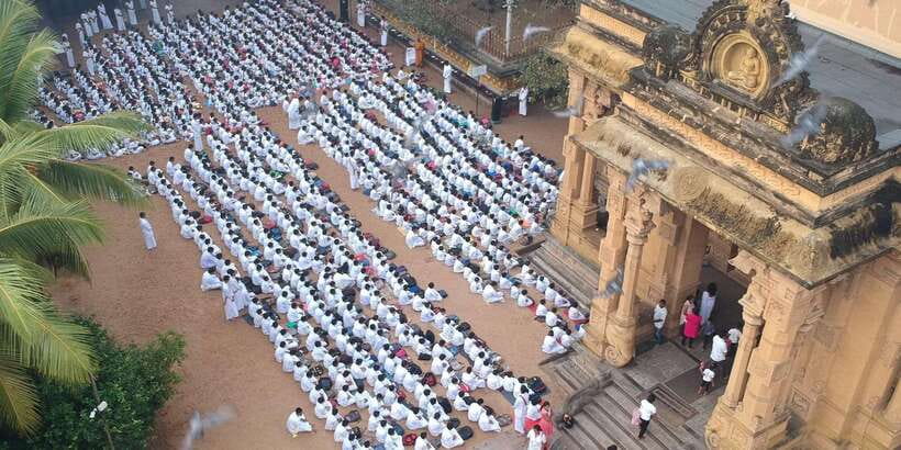 Colombo Port Shore Excursions Colombo City & Kalaniya Temple - Galle Face Green and the Indian Ocean