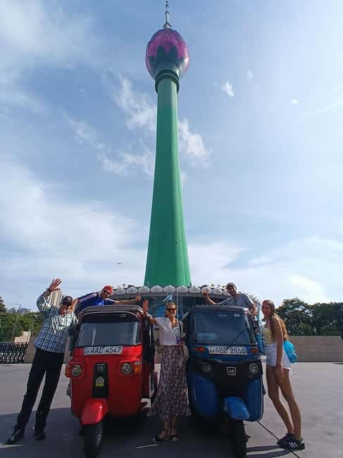 Colombo: Private City Tour by Tuk tuk - All Inclusive - Why a tuk tuk is a good way to see Colombo