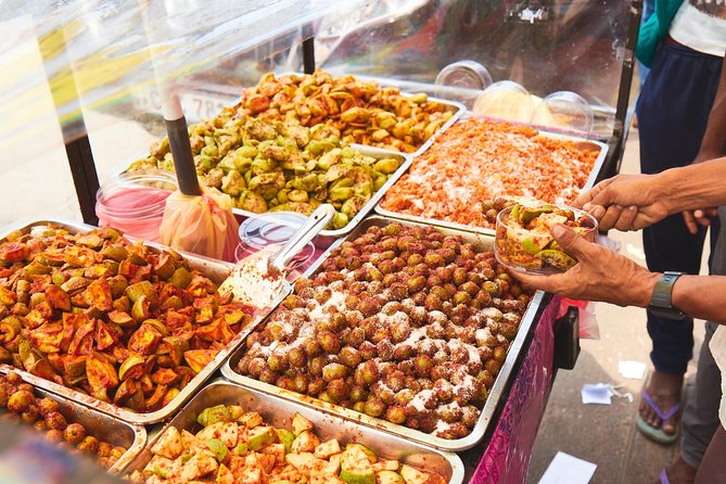 COLOMBO PRIVATE CITY TOUR WITH street food( All inclusive ) - Why this Colombo tour is really two experiences