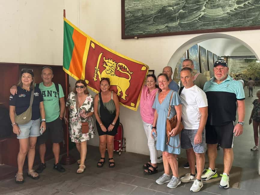 Colombo: Private Tuk-Tuk City Tour with Guide & All Tickets - Galle Face Green and Colombo’s seafront