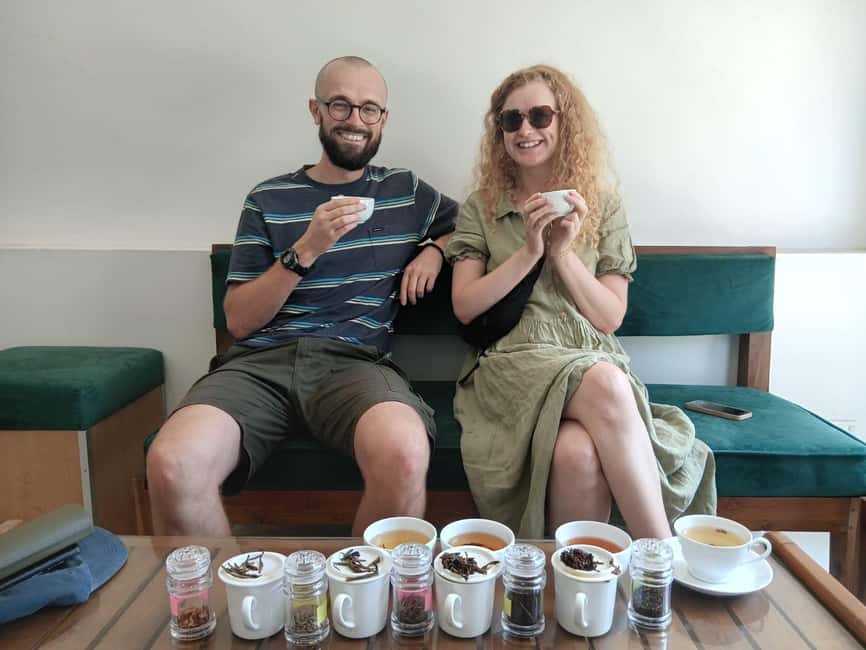 Colombo: Tastiest Local Food Tour by Tuk-Tuk Meals Included - Pettah: Colombo’s noisy, useful food lesson