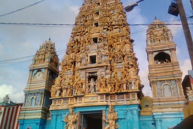 Colombo to Kandy Shuttle with Dambulla Sightseeing Tour - Dambulla’s Golden Temple and cave paintings