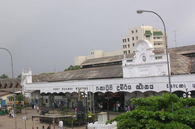 Colombo to Kandy Train Tickets (Reserved Seats) - Starting at Colombo Fort with a reserved seat
