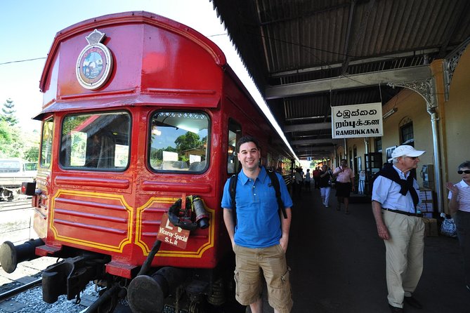 Colombo to Kandy Train Tickets (Reserved Seats) - Who will enjoy this train ride most