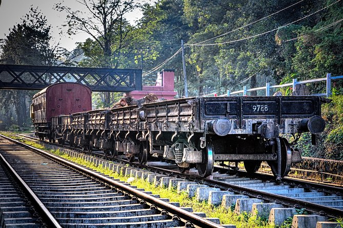 Colombo to Kandy Train Tickets (Reserved Seats) - Booking details and cancellation risk