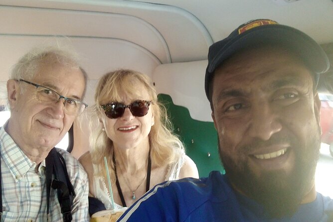 Colombo Tuk Tuk city tour with friendly Tuk driver(All inclusive) - Viharamahadevi Park and Old Town Hall
