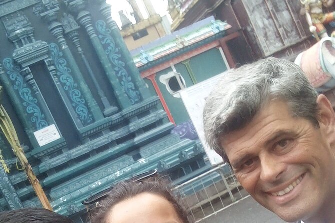 Colombo Tuk Tuk city tour with friendly Tuk driver(All inclusive) - Gangaramaya Temple: allow $2 if you want to enter