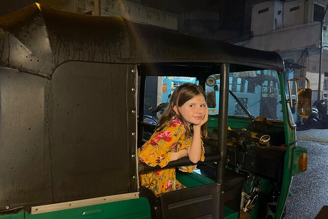 Colombo Tuk Tuk Tour - Colombo Fort Railway Station: a practical opening stop