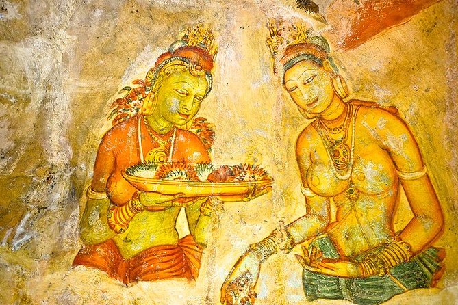 Dambulla & Sigiriya Day Tour from Colombo / Negombo with Lunch - Physical effort, heat, and sensible preparation