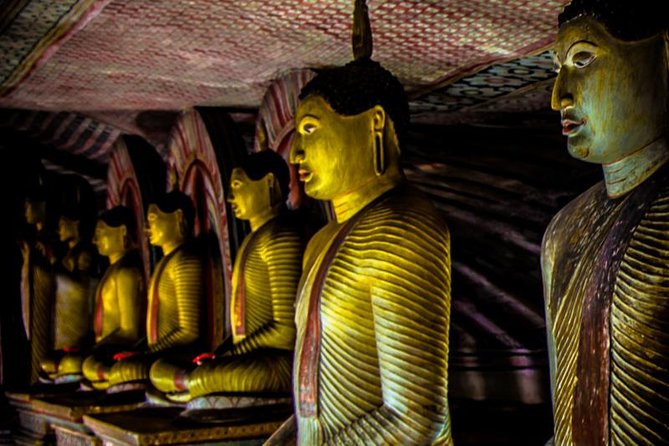 Day Tour from Colombo to Sigiriya, Dambulla & Polonnaruwa - Climbing Sigiriya’s ancient rock