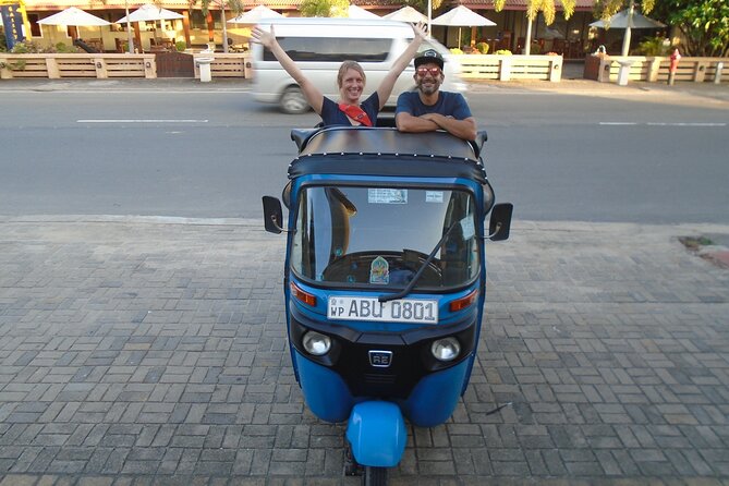 Explore Colombo by Tuk Tuk – All Entry Fees Included - Fort connects rail, sea, and colonial Colombo