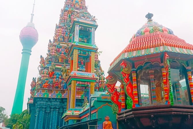 Explore Colombo City Highlights in a Private Tuk Tuk - Why a tuk tuk works well in Colombo