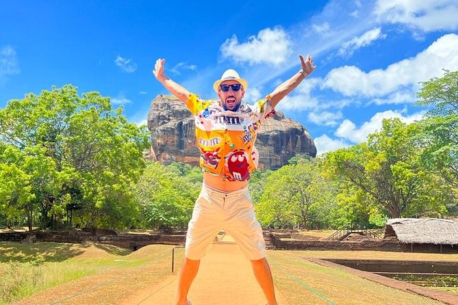 From Colombo: Sigiriya and Dambulla Day Trip and Safari - Dambulla’s caves and painted Buddha images