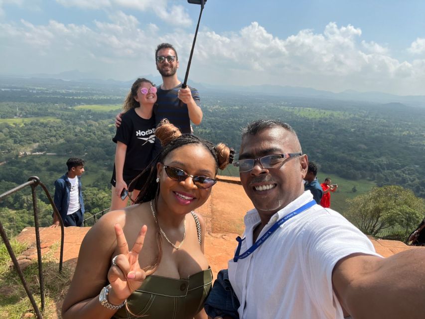 From Kandy: Sigiriya, Dambulla and Minneriya Private Tour - Guide quality can make or break the day