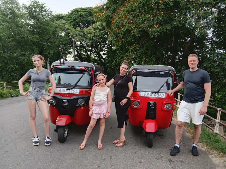 From Negombo: Colombo City Tour by Tuk Tuk with Hotel Pickup - What the guides add to a short visit