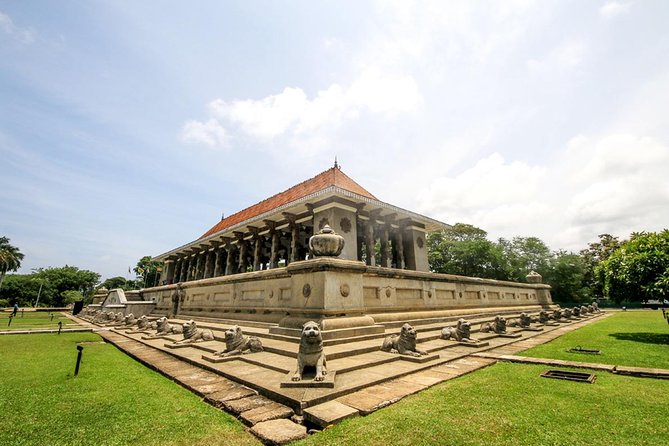 Full-Day Colombo City Tour (Private Car) - Three faiths and Colombo’s colonial center
