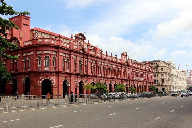 Full Day Colombo City Tour - Colombo Fort and the government quarter