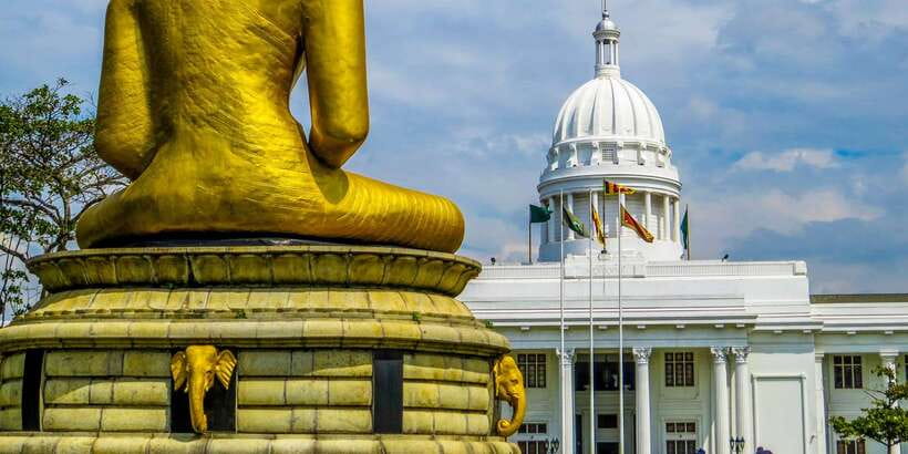 Guided Colombo Half-Day City Tour - Gangaramaya Temple: allow the most time here