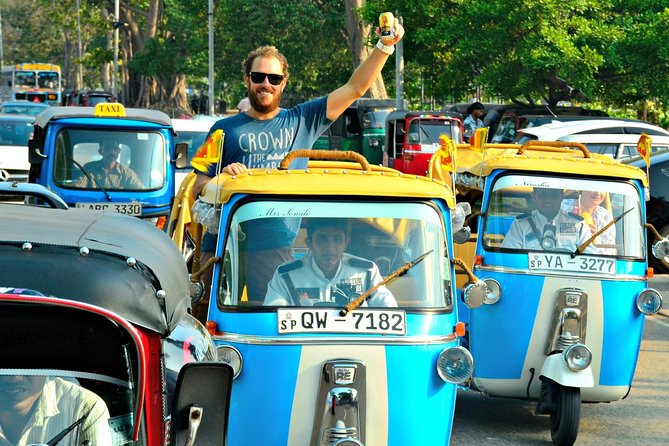 Original Tuk Tuk Safari Afternoon Tour - Gangaramaya Temple beside Beira Lake