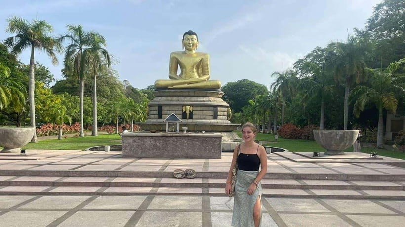 Personal Guided Colombo City Tour by Tuk Tuk - All Inclusive - Colombo by tuk tuk, with the city close at hand