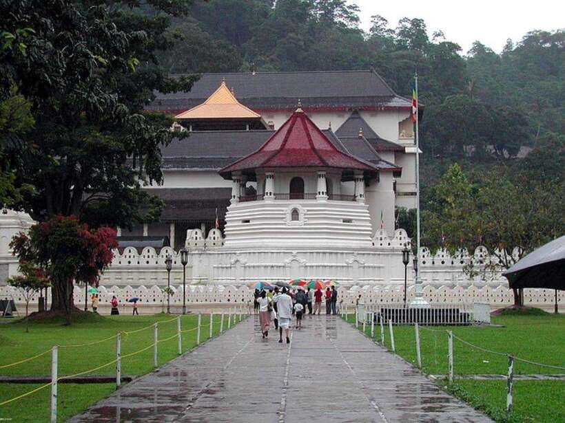 Pinnawala,Kandy Day Tour from Colombo/Negombo - What this Colombo or Negombo day trip is really like