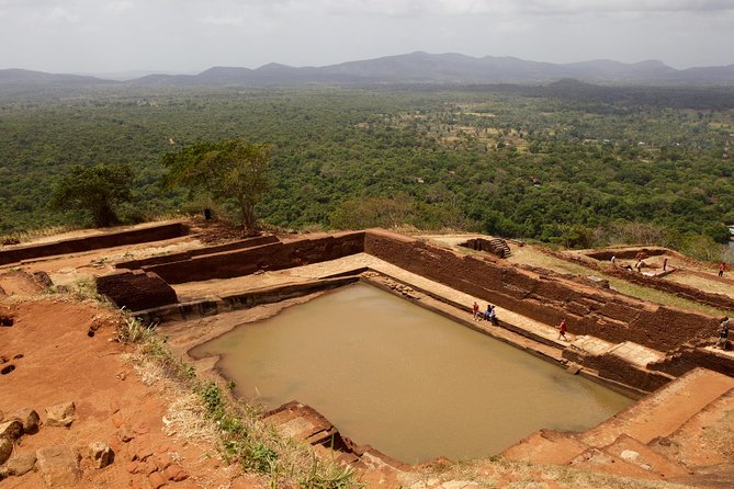 Private Day Tour from Colombo to Sigiriya, Dambulla & Pidurangala - What the $71.25 price really covers