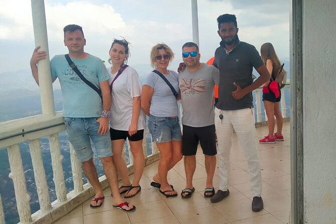 Private Multi Day Tour from Sri Lanka - What the guide service may add