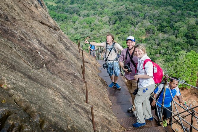 Sigiriya Rock and Dambulla Cave All Inclusive Private Day Trip - Guides can make or break the experience