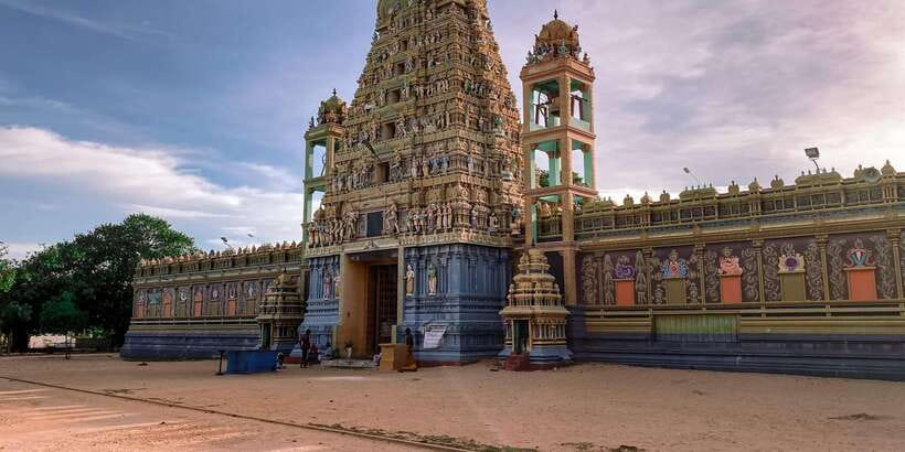Sri Lanka Private 3-Day Cultural Tour, 5 UNESCO Sites - Guides, driving, and the private-tour advantage
