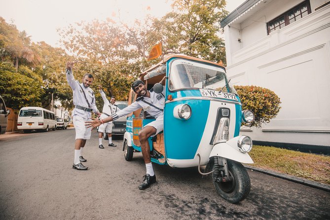 "THE ORIGINALS" Tuk Tuk Safari Colombo, the first and the best. - Ending with a local Sri Lankan lunch
