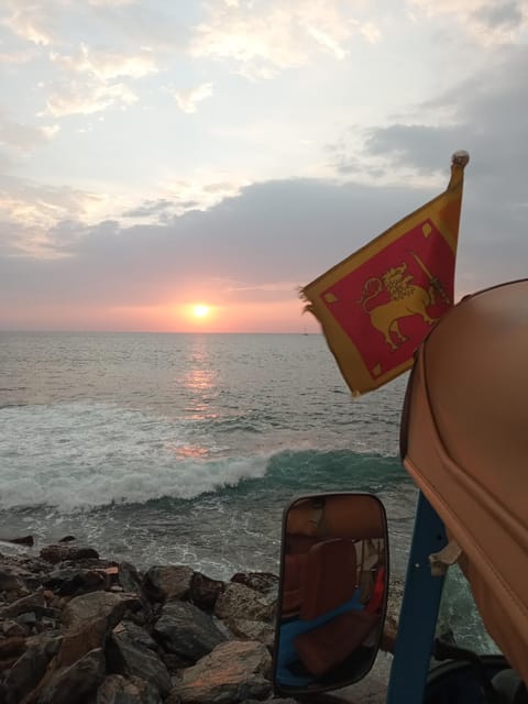 Tuk Trip is Very Cheap in Colombo (All-inclusive ) city tour - Fort, the lighthouse, and Colombo’s colonial face